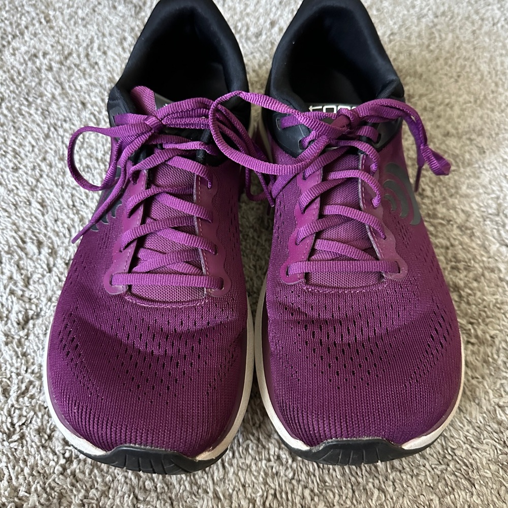 Topo Athletic Ultrafly 4 Sneakers